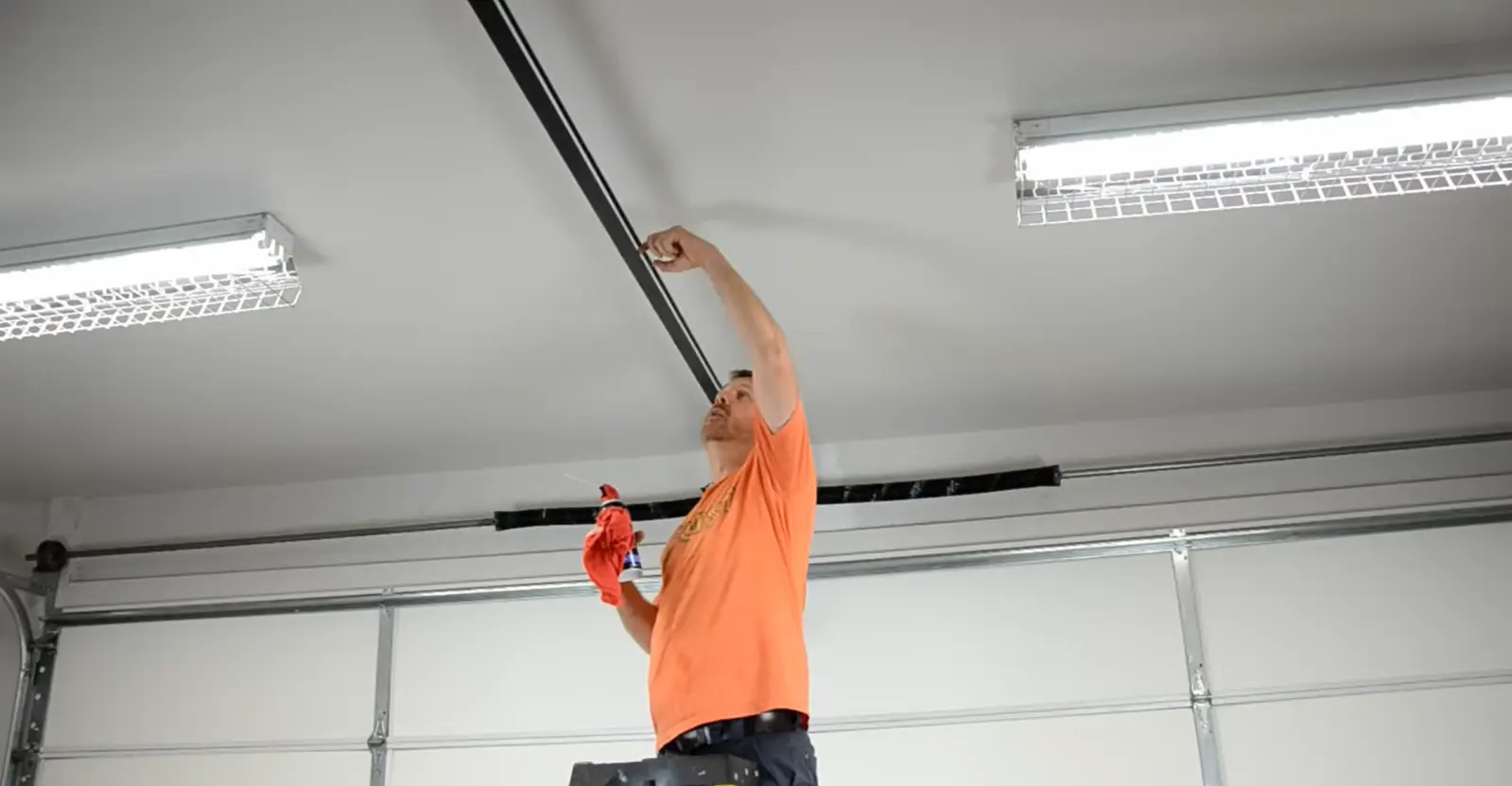Garage door opener repair in Tuscaloosa